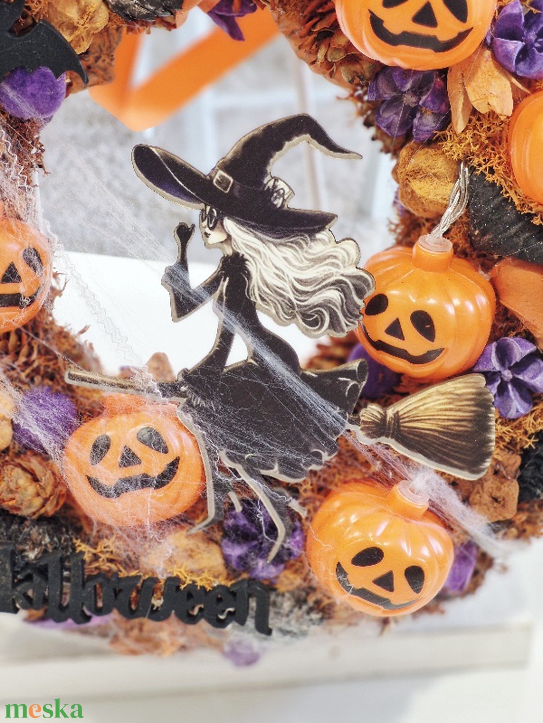 Boszis halloweeni ajtódísz világító tökfejekkel  - otthon & életmód - dekoráció - halloween - halloweeni ajtódíszek és ablakdíszek - Meska.hu