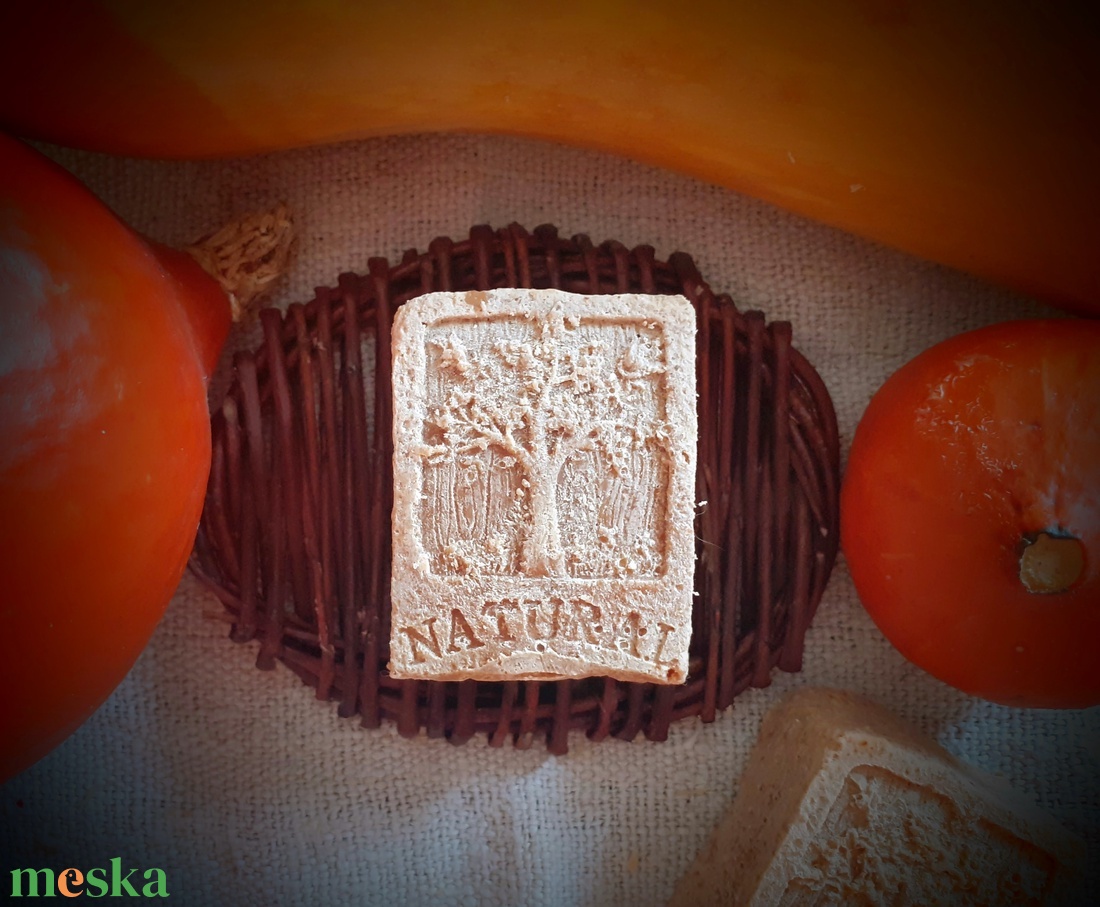 Sütőtökös-fahéjas szappan zabbal - szépségápolás - szappan & fürdés - kézműves szappan - Meska.hu Sütőtökös-fahéjas szappan zabbal - szépségápolás - szappan & fürdés - kézműves szappan - Meska.hu