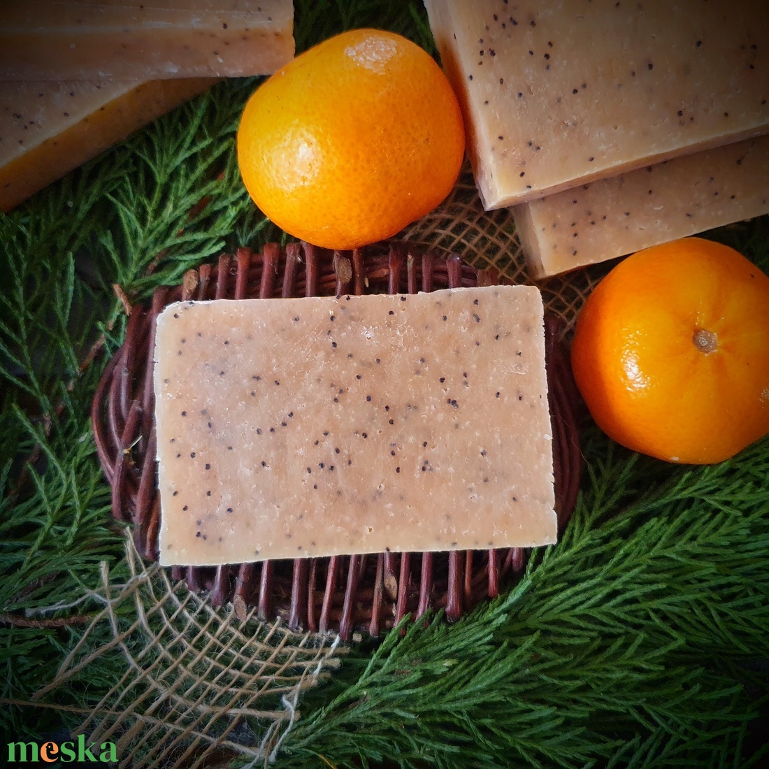Mandarinos-mákos szappan sheavajjal - szépségápolás - szappan & fürdés - kézműves szappan - Meska.hu