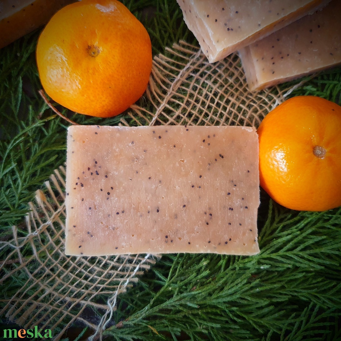 Mandarinos-mákos szappan sheavajjal - szépségápolás - szappan & fürdés - kézműves szappan - Meska.hu