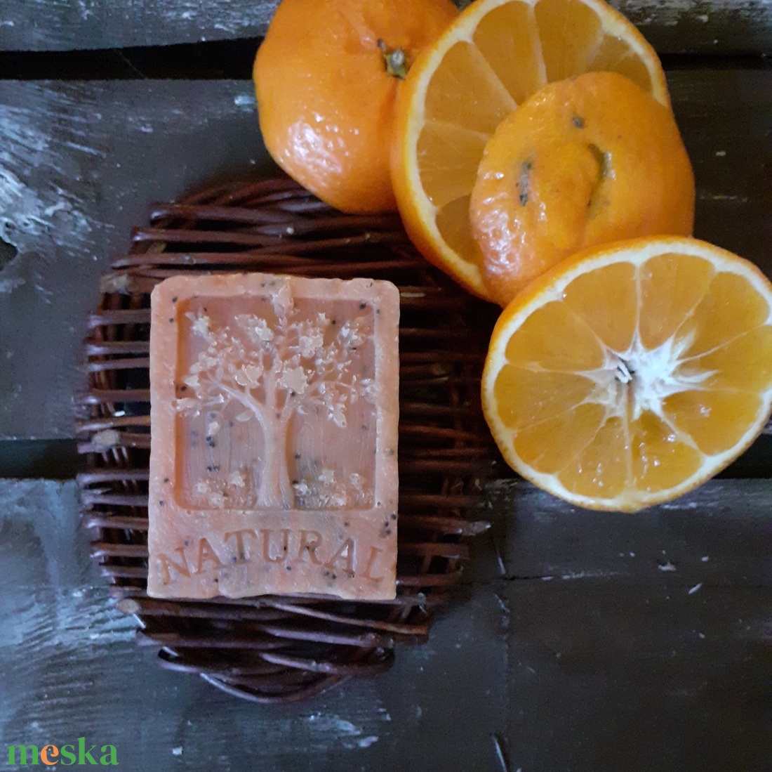 Mandarinos-mákos szappan sheavajjal - szépségápolás - szappan & fürdés - kézműves szappan - Meska.hu