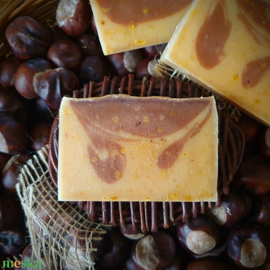 Vadgesztenyés szappan kecsketejjel és shea vajjal - szépségápolás - szappan & fürdés - kézműves szappan - Meska.hu