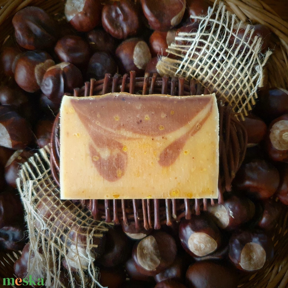 Vadgesztenyés szappan kecsketejjel és shea vajjal - szépségápolás - szappan & fürdés - kézműves szappan - Meska.hu
