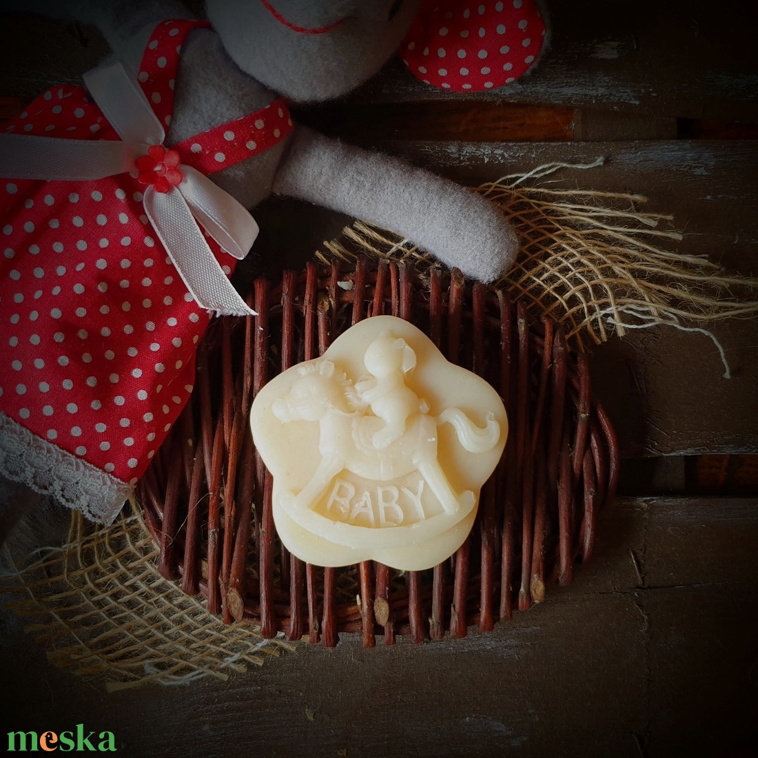 Babaszappan sheavajjal és körömvirággal - szépségápolás - szappan & fürdés - kézműves szappan - Meska.hu