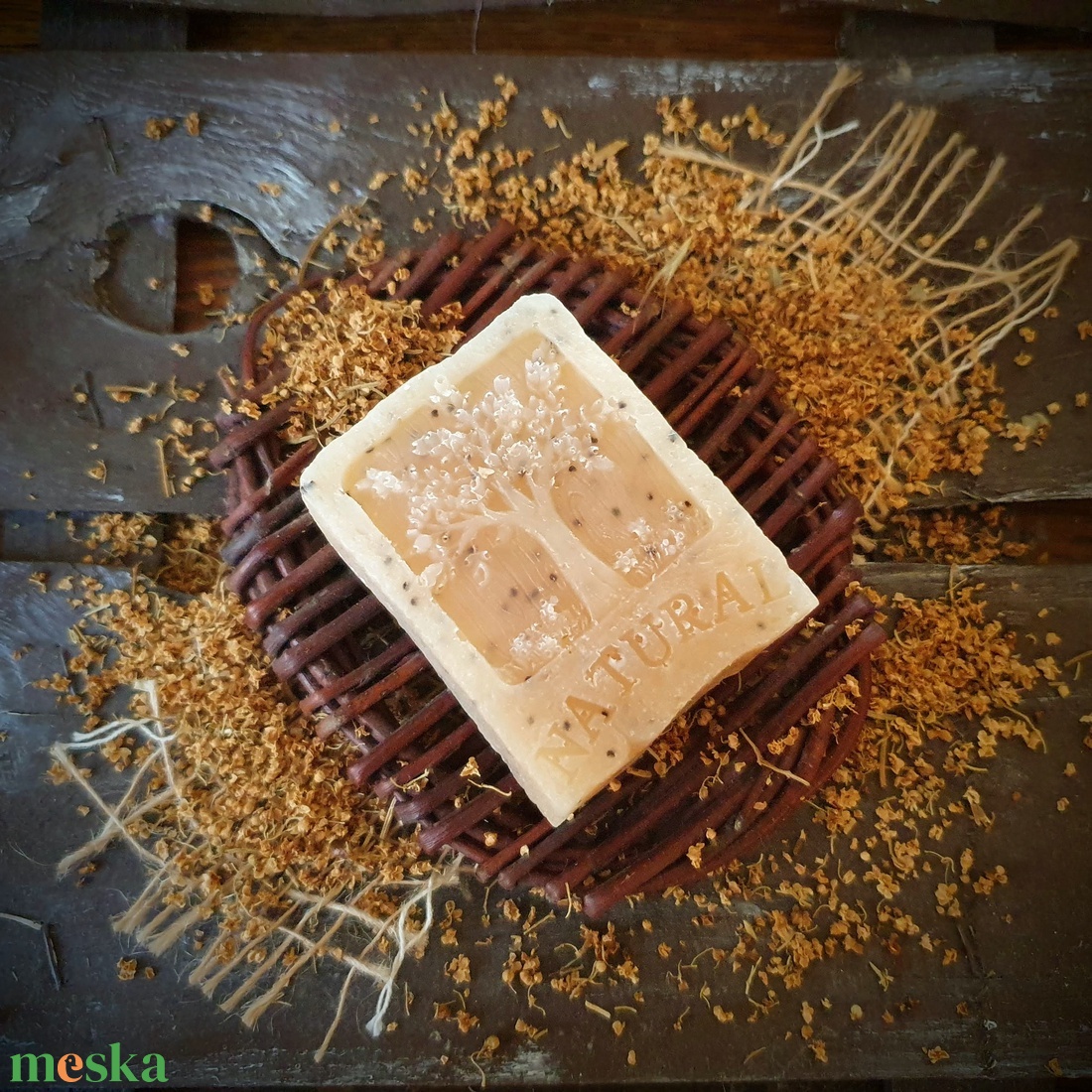 Bodzás szappan kecsketejjel és kakaóvajjal - Életfa mintás - szépségápolás - szappan & fürdés - kézműves szappan - Meska.hu