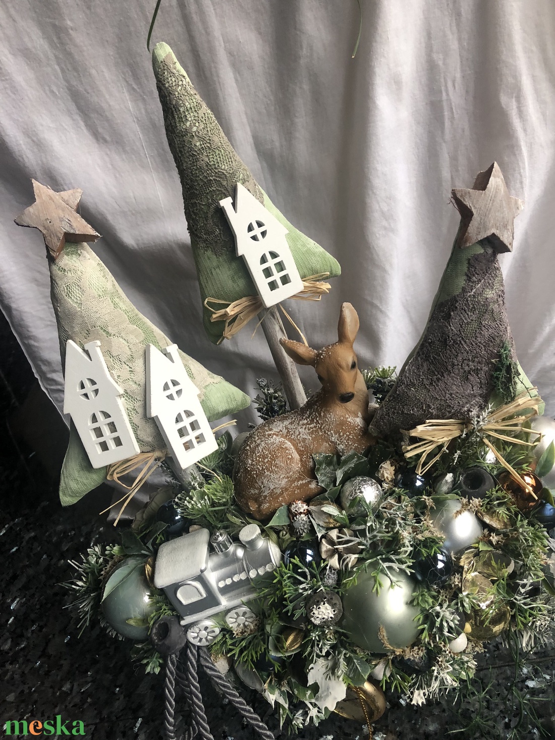 Karácsonyi asztaldísz ovális tálban - karácsony - karácsonyi lakásdekoráció - ünnepi asztaldekoráció - Meska.hu