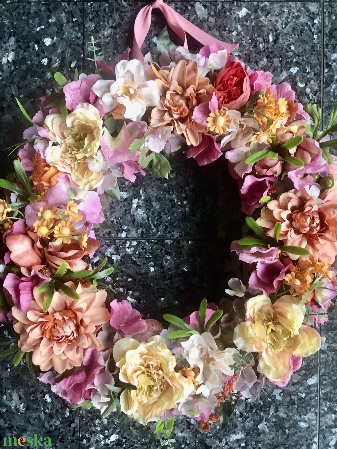 Ajtódísz élénk színekkel - otthon & életmód - dekoráció - ajtó- és ablak dekoráció - ajtódísz & kopogtató - Meska.hu