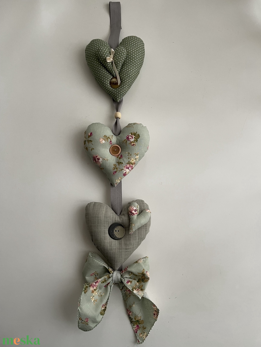 Lakásdekoráció szivecskékkel  - otthon & életmód - dekoráció - ajtó- és ablak dekoráció - ajtódísz & kopogtató - Meska.hu