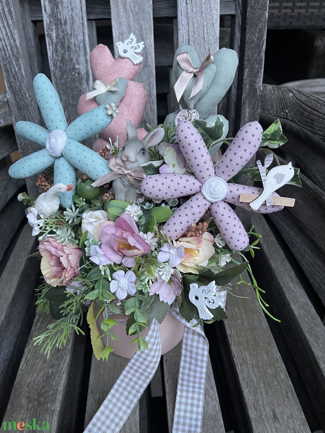 Asztaldísz tavaszi nyuszival, libával - otthon & életmód - dekoráció - asztal és polc dekoráció - asztaldísz - Meska.hu