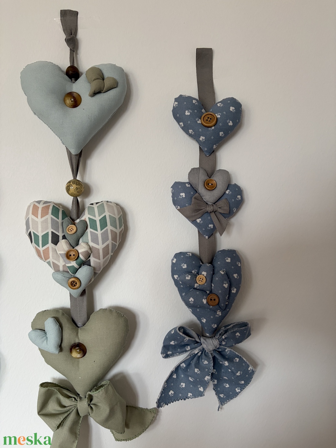 Lakásdekor szivecskékkel - otthon & életmód - dekoráció - ajtó- és ablak dekoráció - ajtódísz & kopogtató - Meska.hu