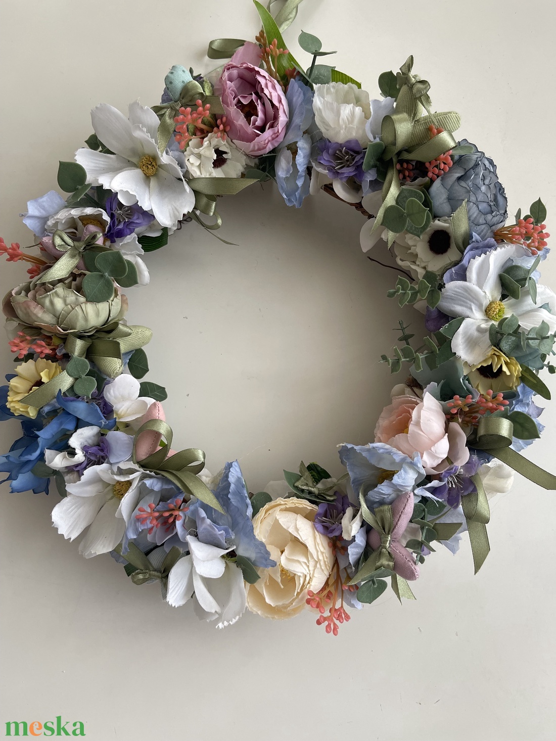 Ajtódísz apró szivecskékkel tavasz-nyár - otthon & életmód - dekoráció - ajtó- és ablak dekoráció - ajtódísz & kopogtató - Meska.hu