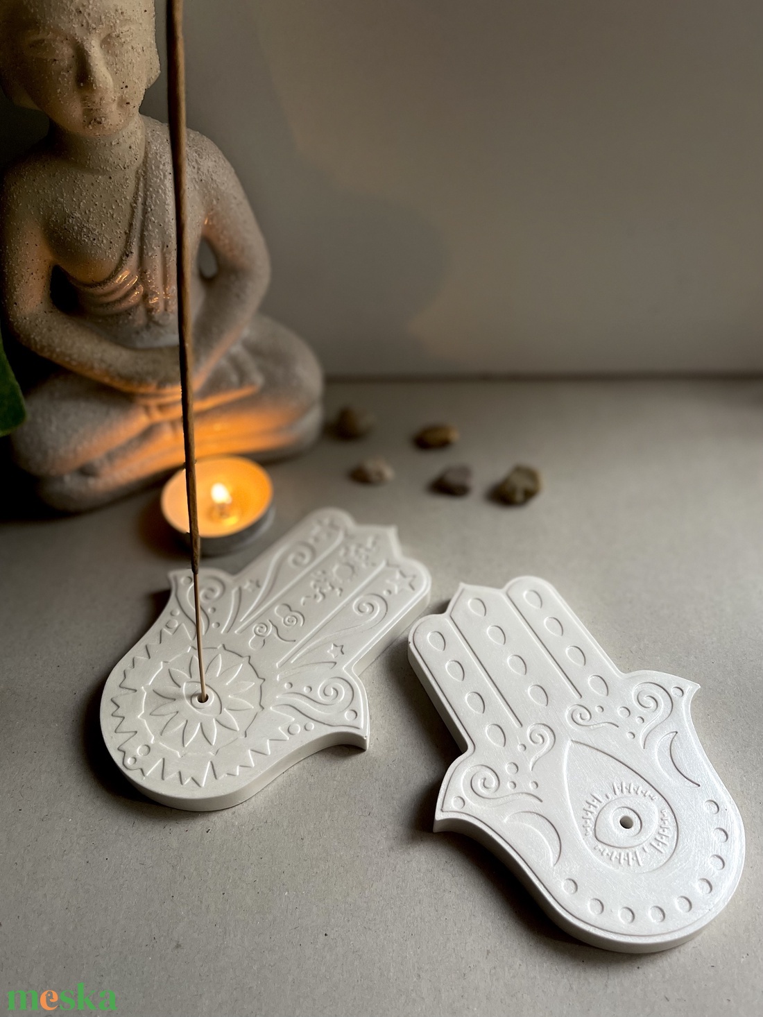 Hamsa keze füstölőtartó selyemfénnyel - otthon & életmód - dekoráció - dísztárgy - Meska.hu