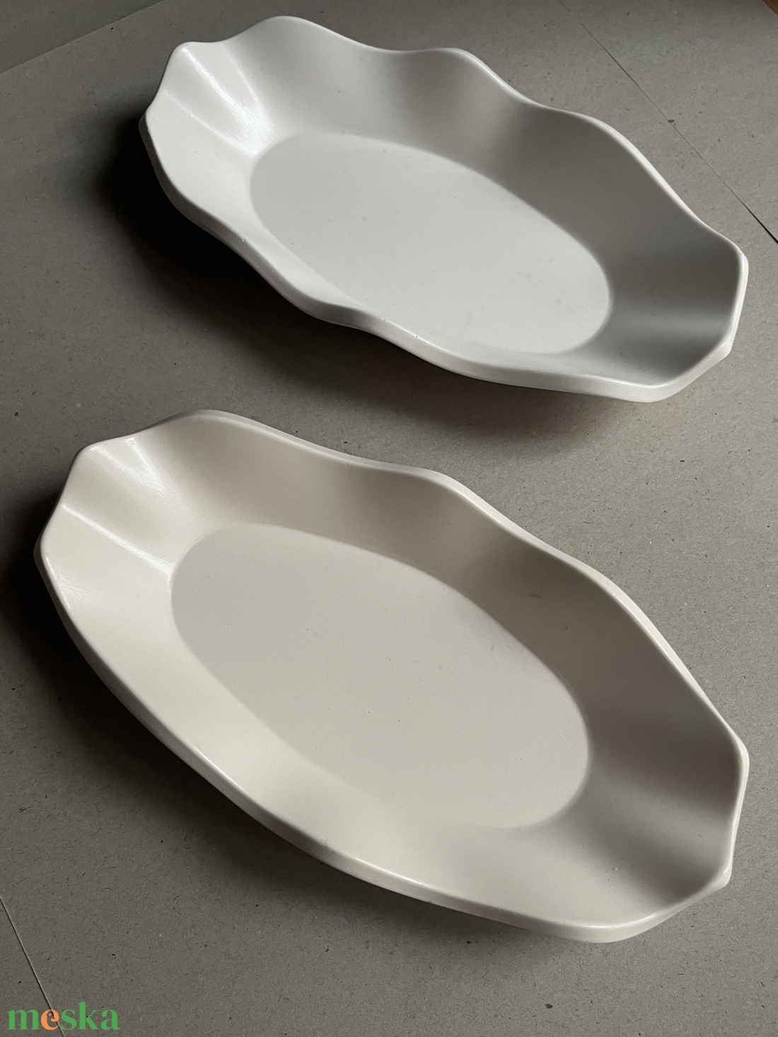 Hullámos szélű tálka - otthon & életmód - dekoráció - asztal és polc dekoráció - dekorációs tál, tartó - Meska.hu