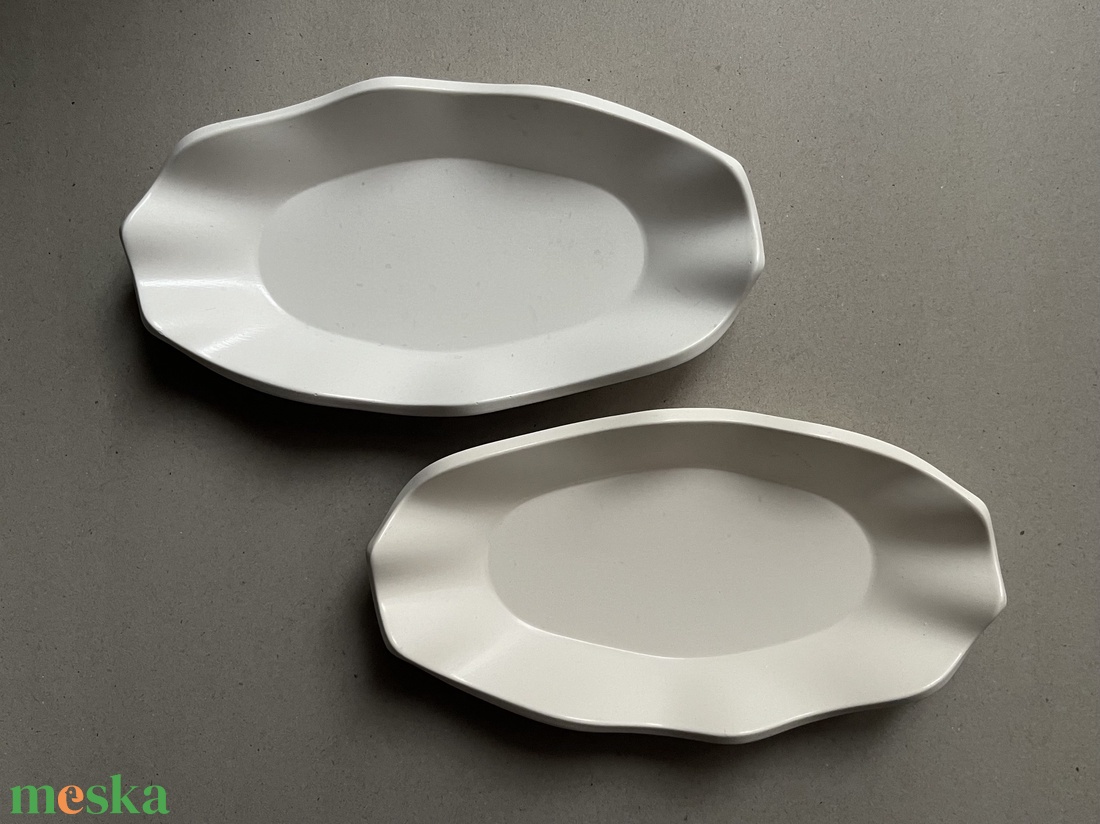 Hullámos szélű tálka - otthon & életmód - dekoráció - asztal és polc dekoráció - dekorációs tál, tartó - Meska.hu