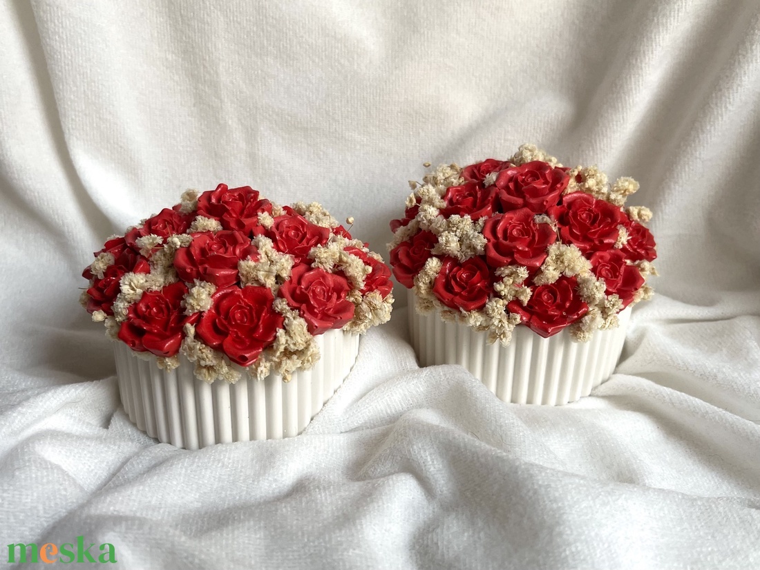 Örökrózsa kert csíkos tégelyben - esküvő - dekoráció - asztaldísz - Meska.hu