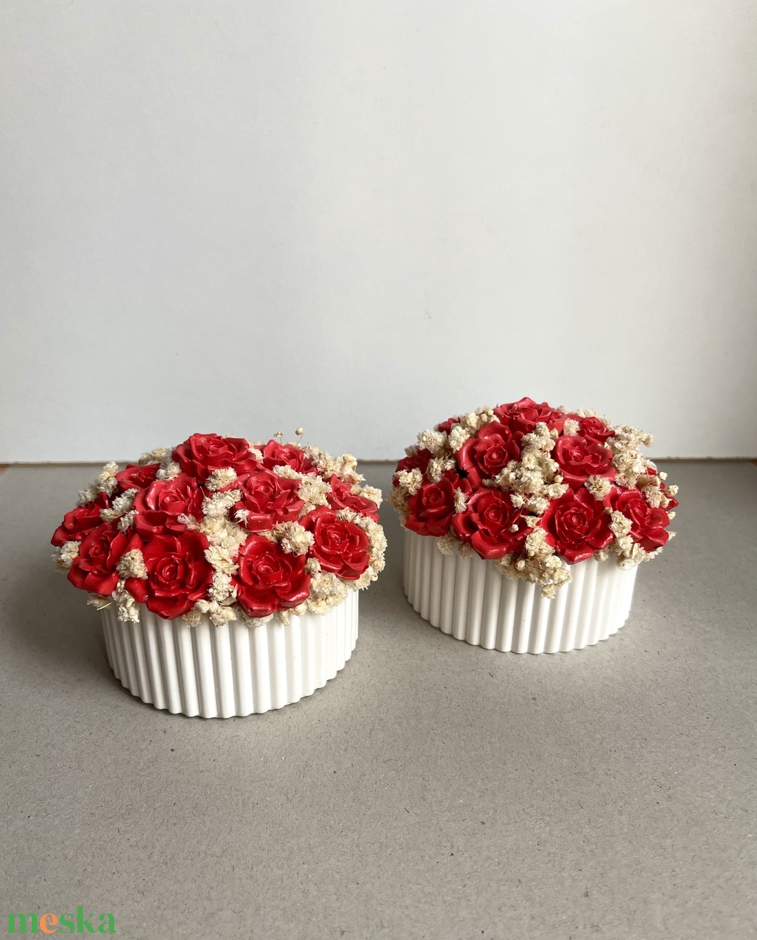 Örökrózsa kert csíkos tégelyben - esküvő - dekoráció - asztaldísz - Meska.hu