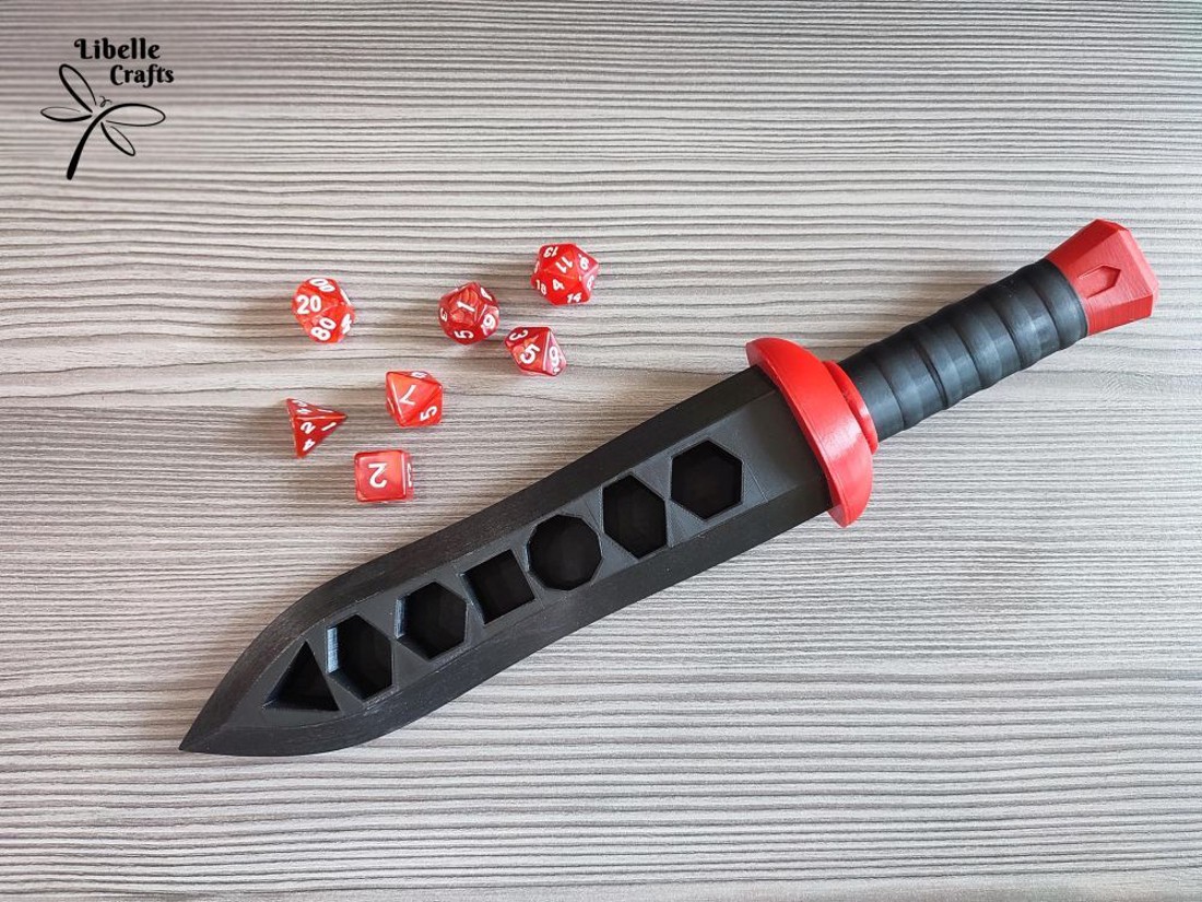 Nagy - Méretű kard formájú kockatartó D20 sziluettel + AJÁNDÉK - játék & sport - táblajáték és kártyajáték - társasjátékok - dobókocka - Meska.hu
