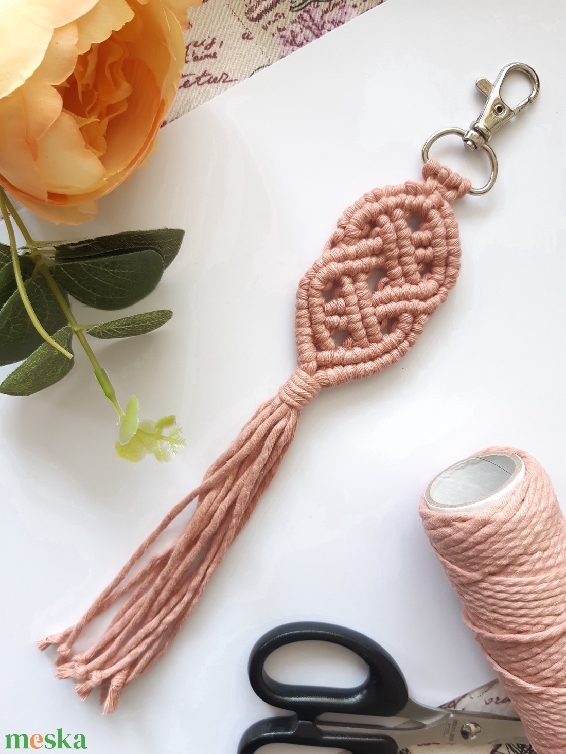 Makramé Celtic Knot kulcstartó és táskadísz - táska & tok - kulcstartó & táskadísz - táskadísz - Meska.hu Makramé Celtic Knot kulcstartó és táskadísz - táska & tok - kulcstartó & táskadísz - táskadísz - Meska.hu