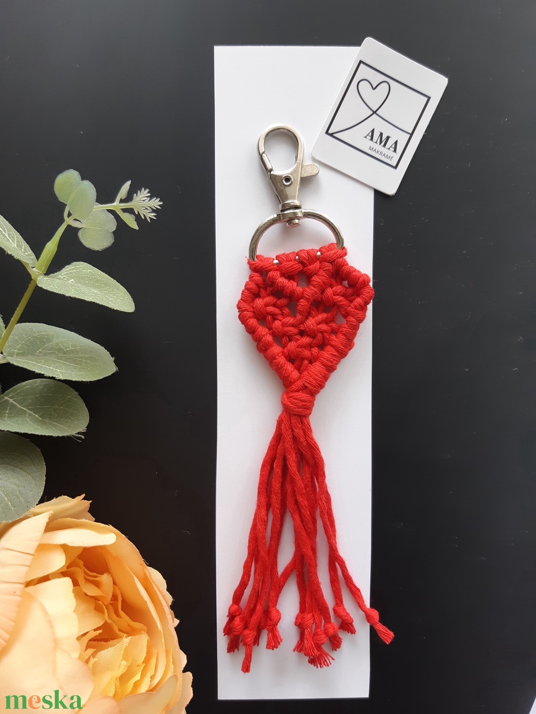 mini Makramé Szív mintás kulcstartó és táskadísz - táska & tok - kulcstartó & táskadísz - táskadísz - Meska.hu