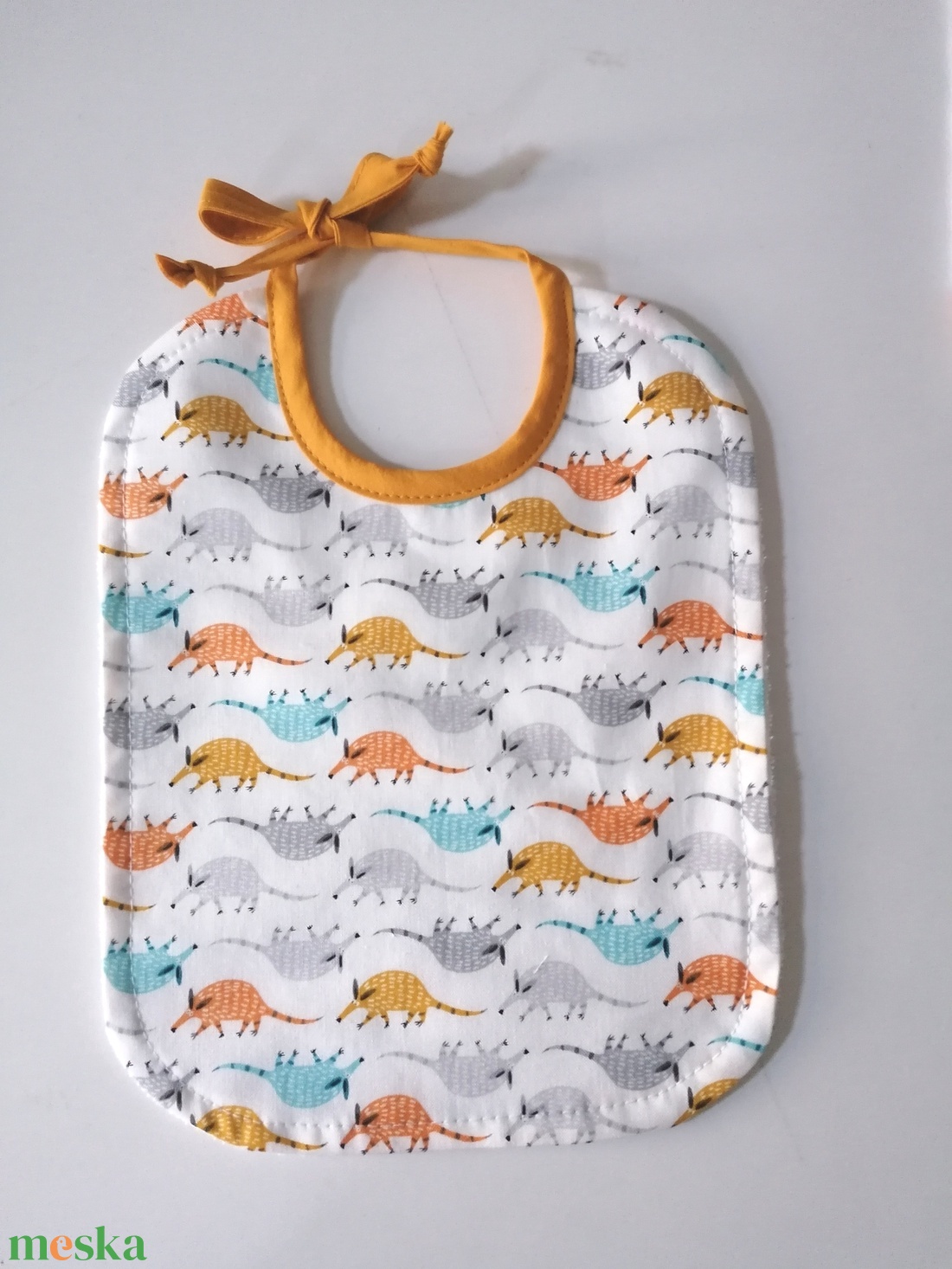 Előke és nyálkendő csecsemők részére - ruha & divat - babaruha & gyerekruha - előke & nyálkendő - Meska.hu