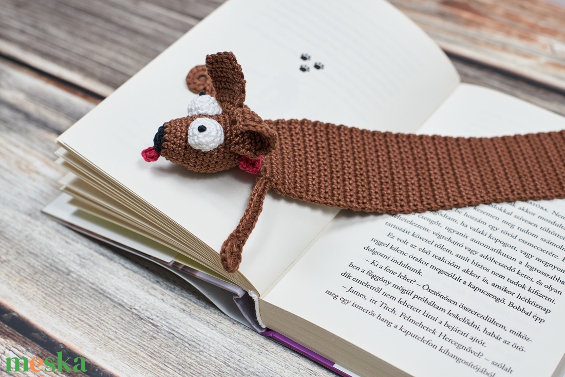 Horgolt könyvjelző KUTYA - könyv & zene - könyvjelző - Meska.hu