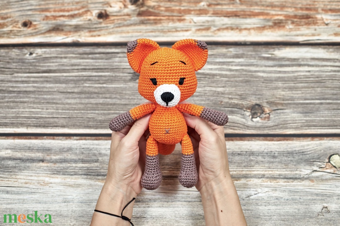 Horgolt RÓKA, amigurumi, játékfigura, Raindrop, választható színösszeállításban - játék & sport - plüssállat & játékfigura - róka - Meska.hu