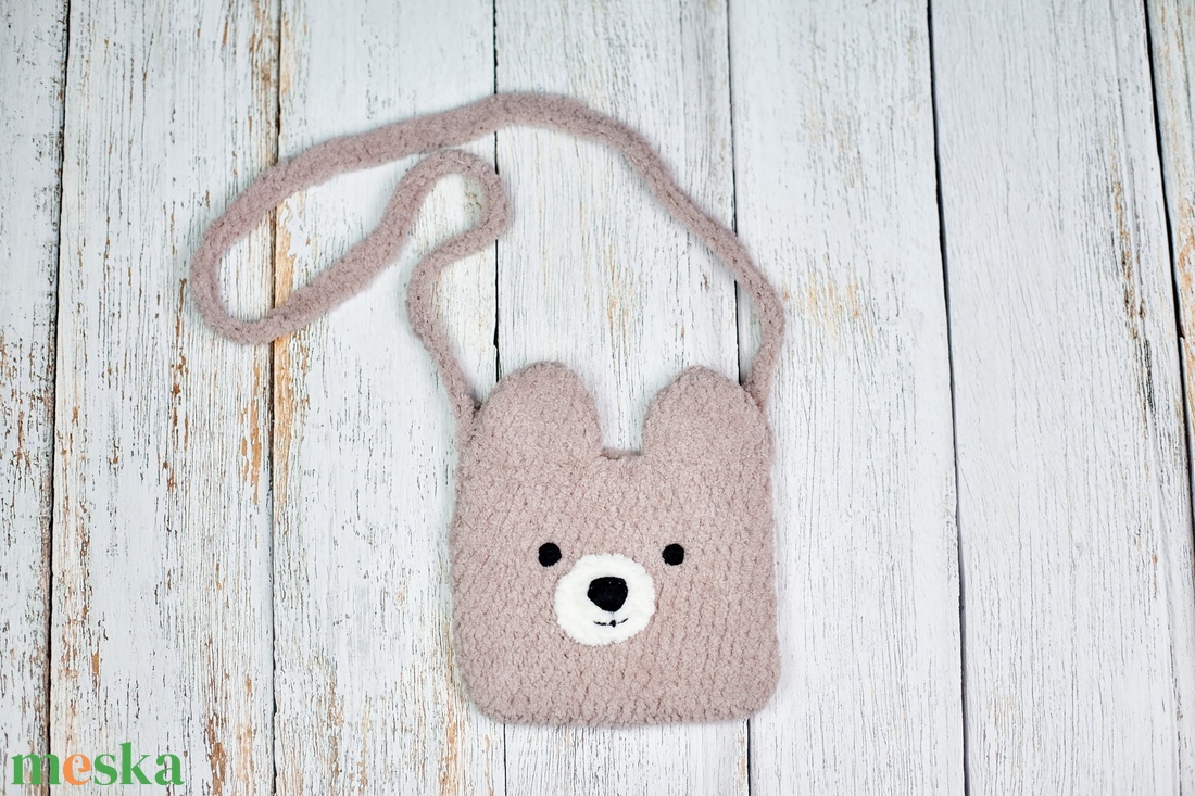 KÉSZTERMÉK -  Horgolt MACI oldaltáska, mackós crossbody gyerekeknek akciós termékkép 1
