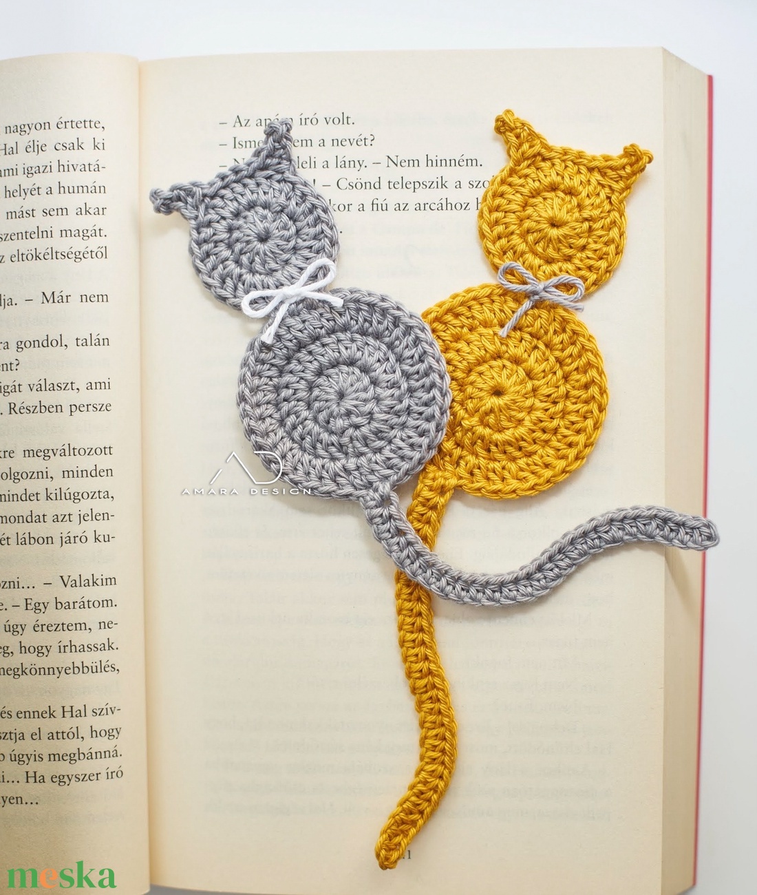 Horgolt cicás könyvjelző  - könyv & zene - könyvjelző - Meska.hu