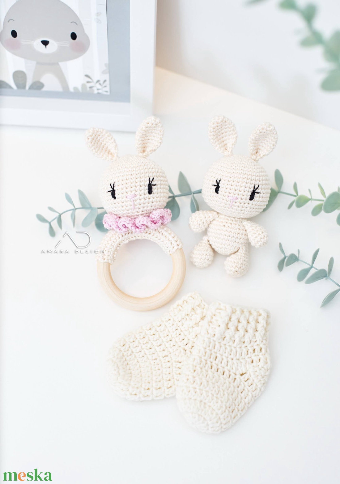 MINI babaköszöntő szett - horgolt nyuszi + babazokni + rágóka akciós termékkép 1