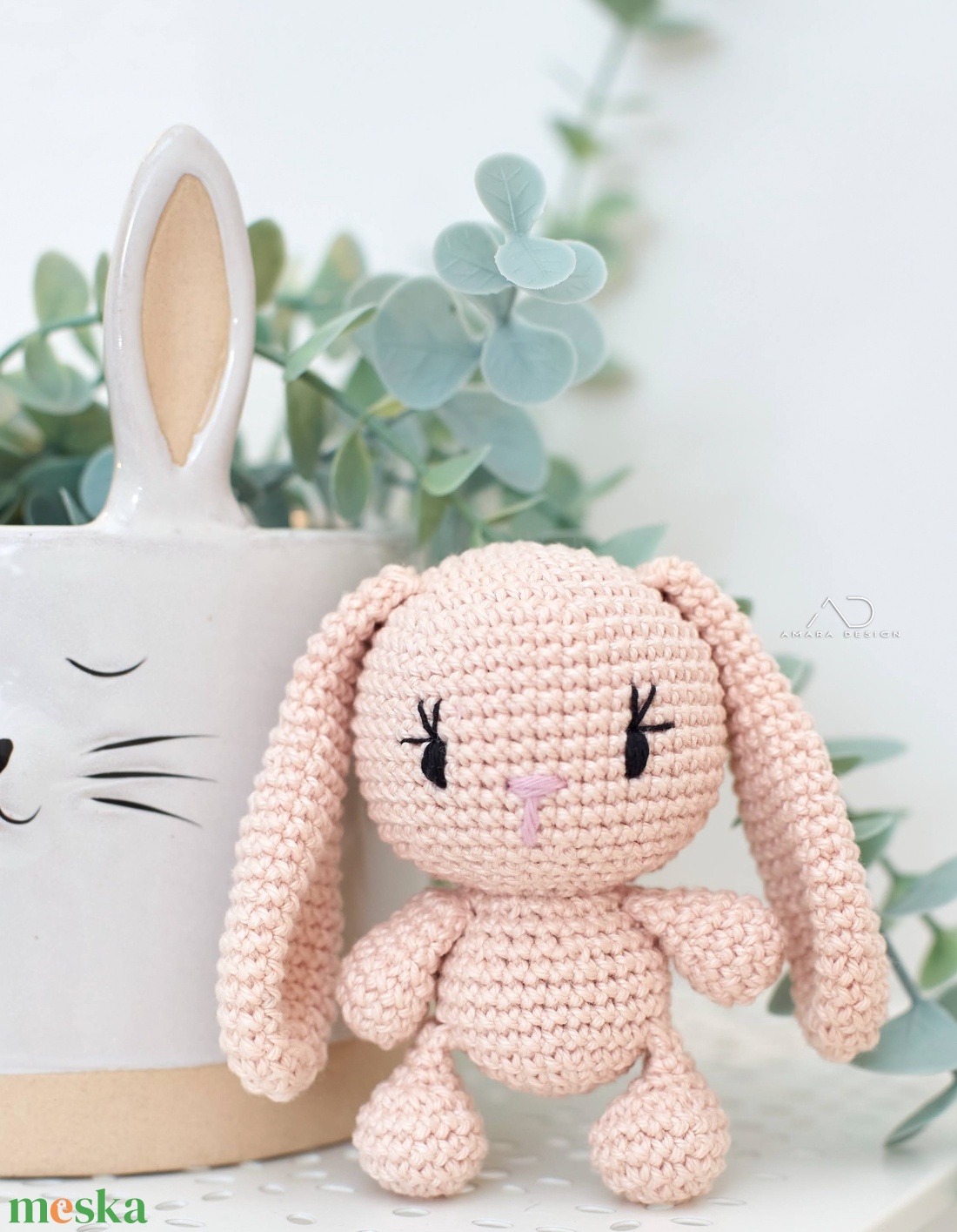 ZsebAmara - horgolt MINI nyuszi marokfigura lógó fülekkel - játék & sport - plüssállat & játékfigura - nyuszi - Meska.hu ZsebAmara - horgolt MINI nyuszi marokfigura lógó fülekkel - játék & sport - plüssállat & játékfigura - nyuszi - Meska.hu