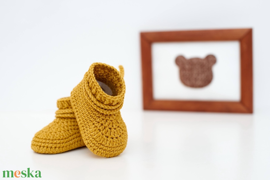 Horgolt babacipő - 6 színben rendelhető - baba - mama - keresztelő kellékek - keresztelő cipő - Meska.hu