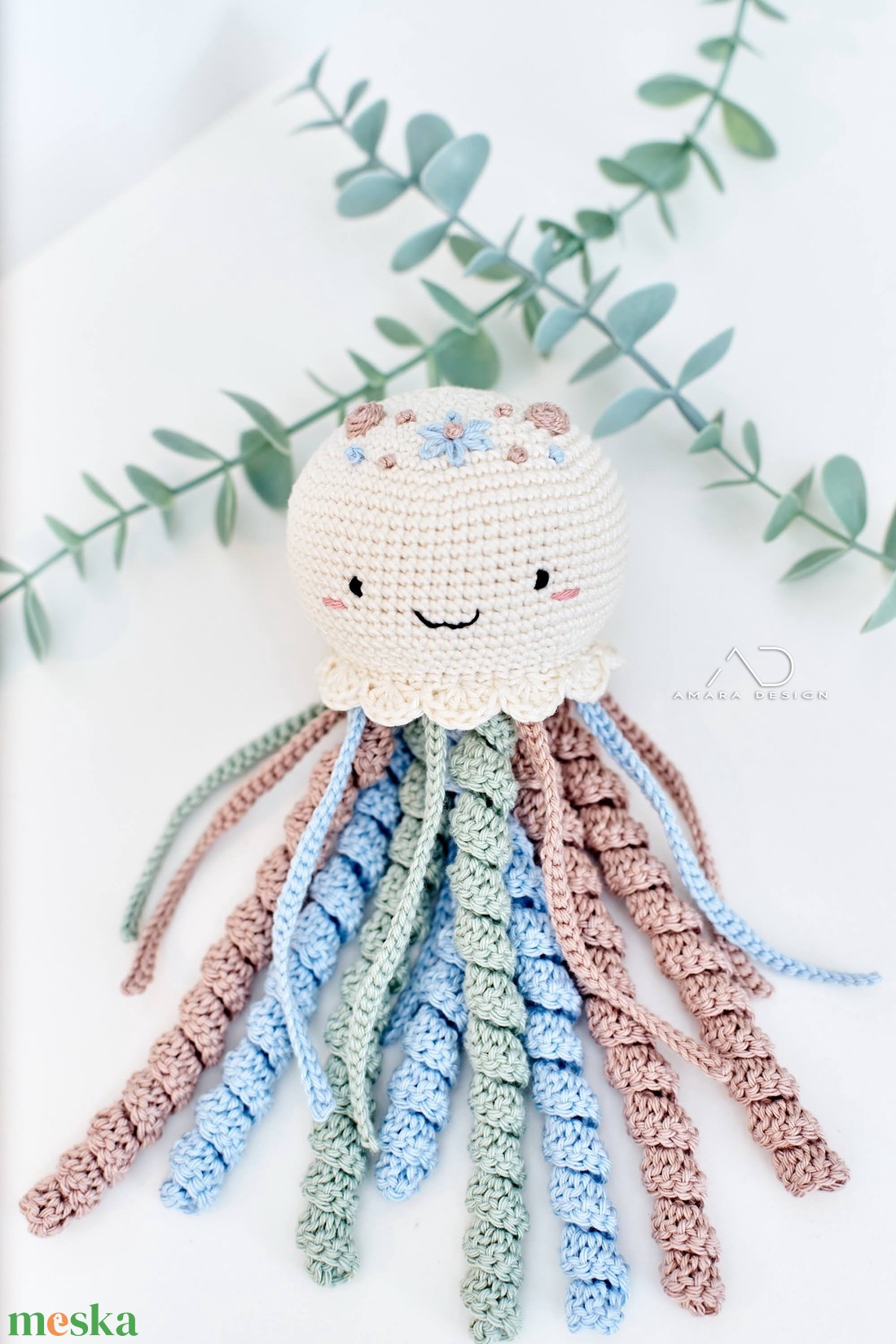 Horgolt NAGY krém polip virághímzéssel - rágókaként és csörgővel is kérhető (feláras) - játék & sport - plüssállat & játékfigura - polip, medúza - Meska.hu