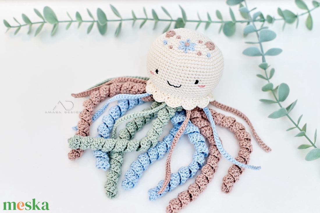 Horgolt NAGY krém polip virághímzéssel - rágókaként és csörgővel is kérhető (feláras) - játék & sport - plüssállat & játékfigura - polip, medúza - Meska.hu