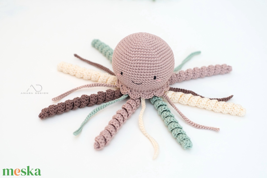 Horgolt NAGY bézs polip  - baba - mama - babalátogató ajándékcsomag - Meska.hu