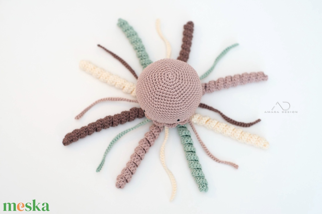 Horgolt NAGY bézs polip  - baba - mama - babalátogató ajándékcsomag - Meska.hu