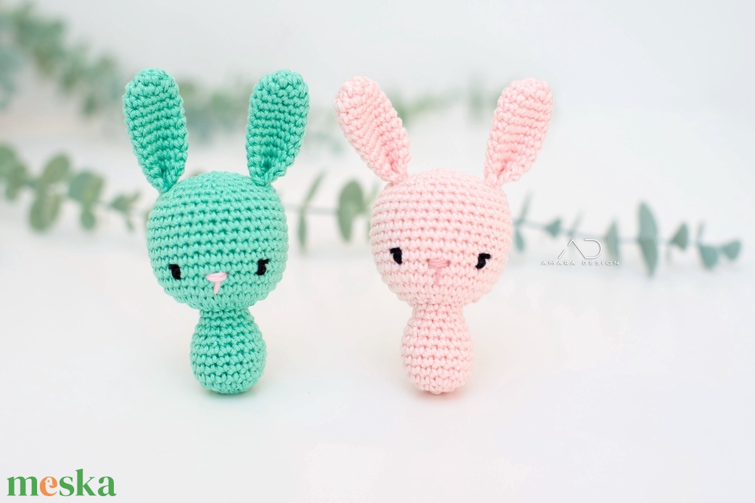 LIMITÁLT - ZsebAmara MINI nyuszi akasztható kosárkával, húsvéti csomag - játék & sport - plüssállat & játékfigura - nyuszi - Meska.hu