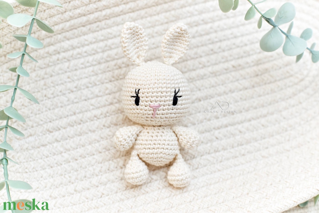 ZsebAmara - horgolt MINI nyuszi marokfigura 1 db - játék & sport - plüssállat & játékfigura - nyuszi - Meska.hu