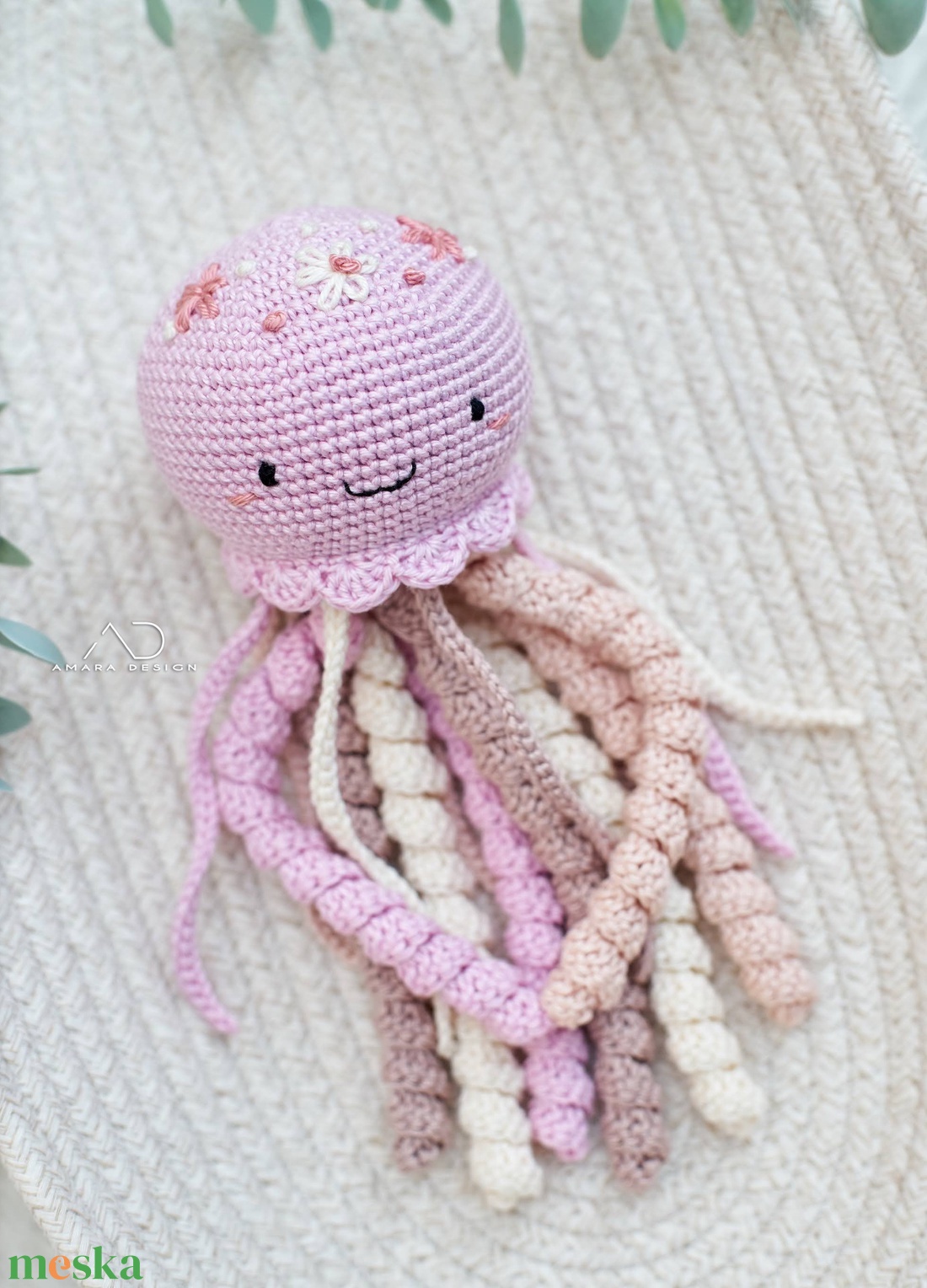 Horgolt NAGY rózsaszín polip hímzett virágokkal - baba - mama - babalátogató ajándékcsomag - Meska.hu
