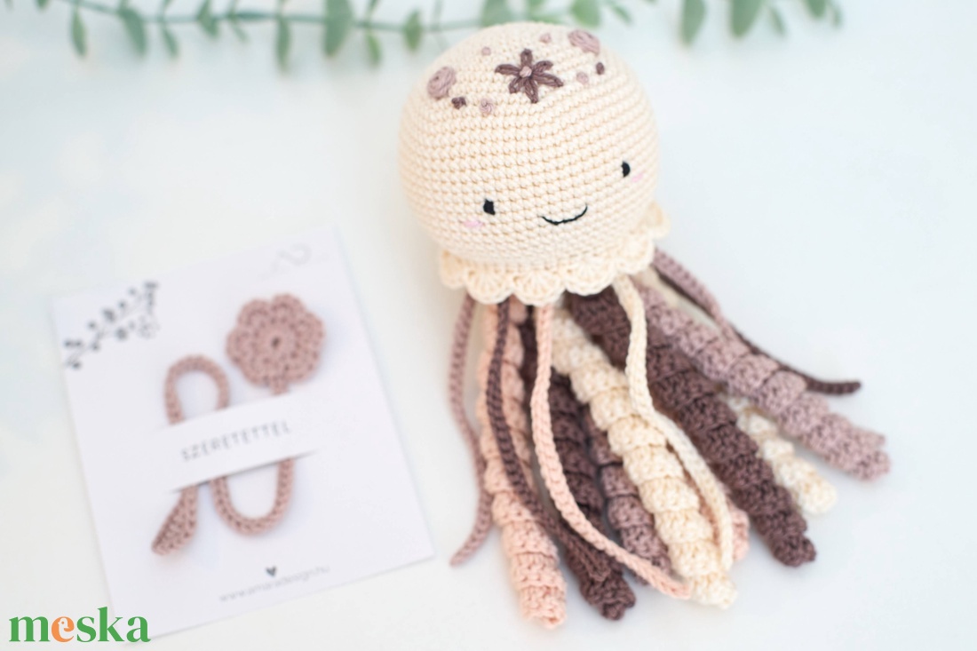 Virághímzett horgolt nagy polip könyvjelzővel � szeretettel anyukáknak  - baba - mama - babalátogató ajándékcsomag - Meska.hu