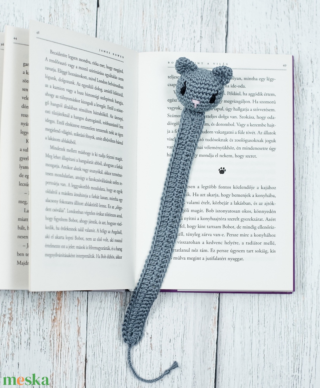 Horgolt könyvjelző - CICA - könyv & zene - könyvjelző - Meska.hu