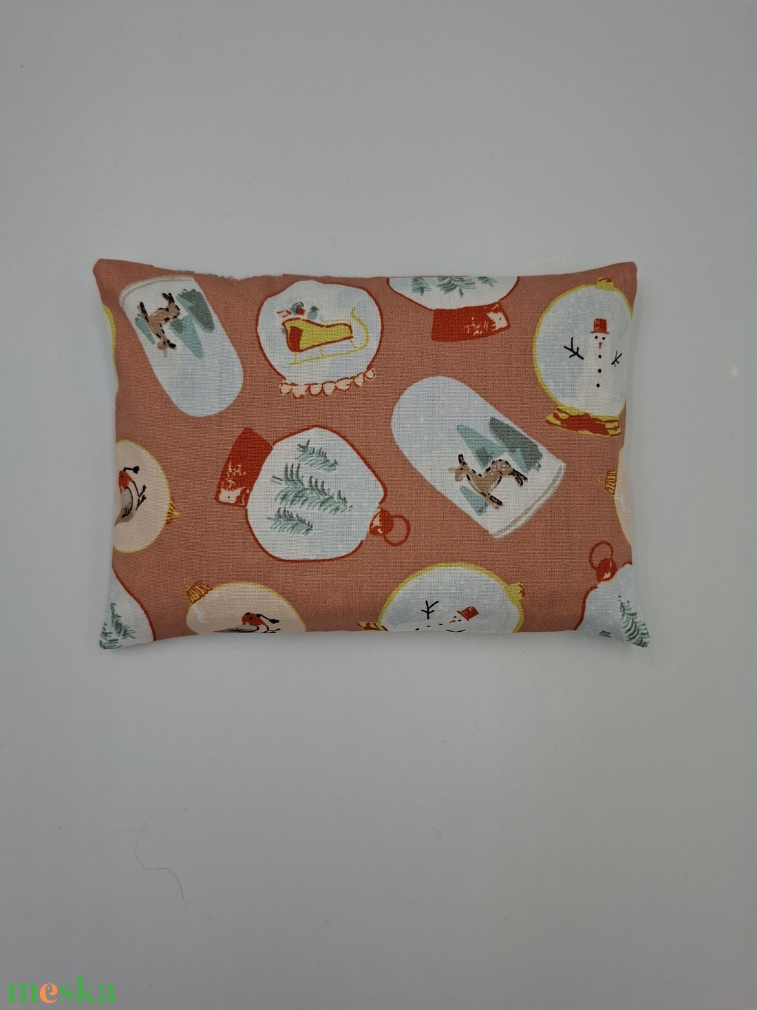 Meggymag párna prémium minőségű anyagból - otthon & életmód - lakástextil - párna & párnahuzat - Meska.hu