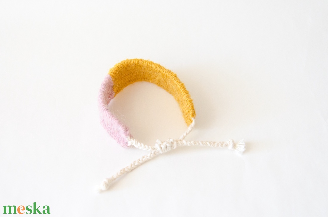 Szövött karkötő - ékszer - karkötő - fonott karkötő - Meska.hu