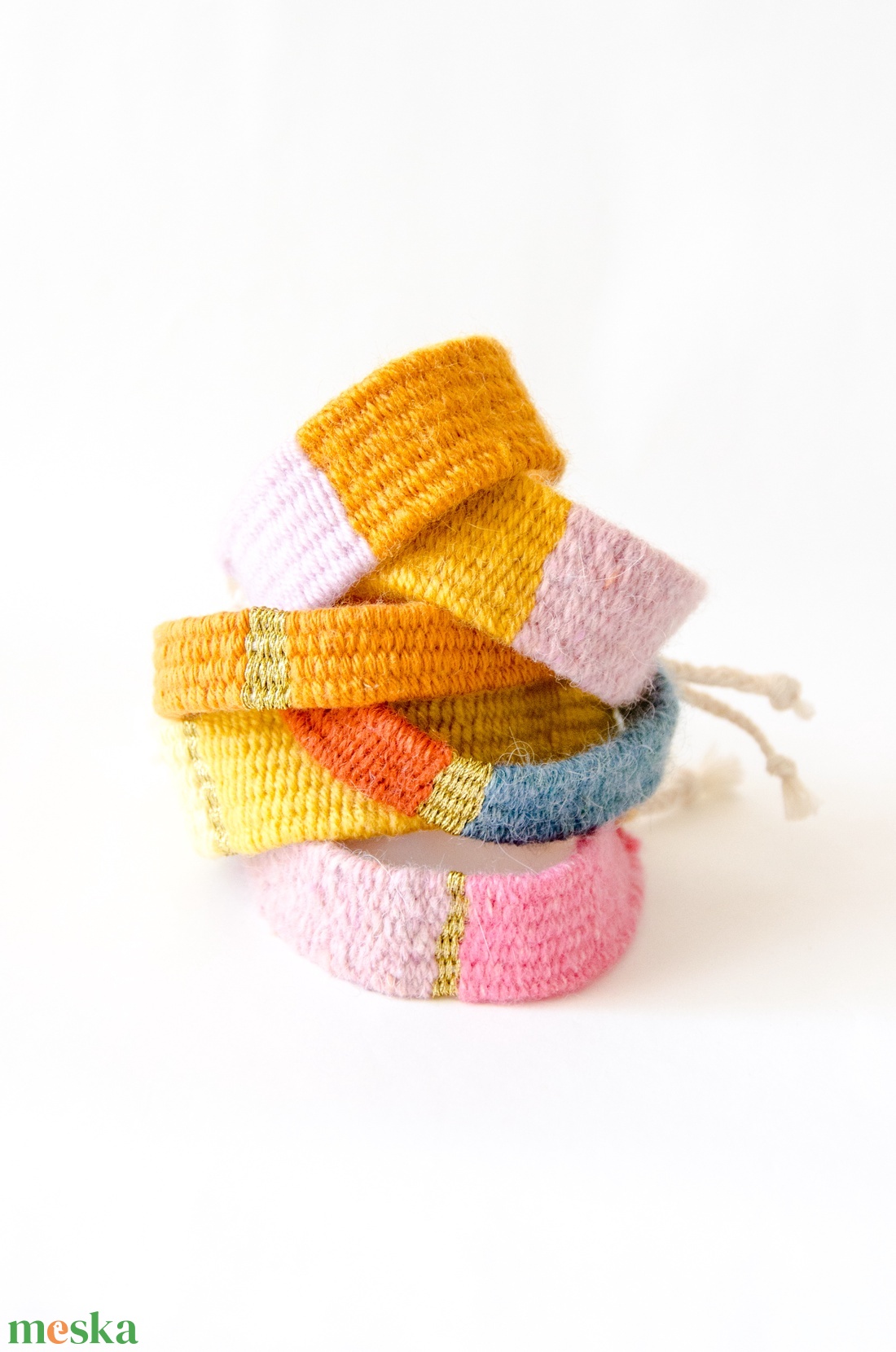 Szövött karkötő - ékszer - karkötő - fonott karkötő - Meska.hu