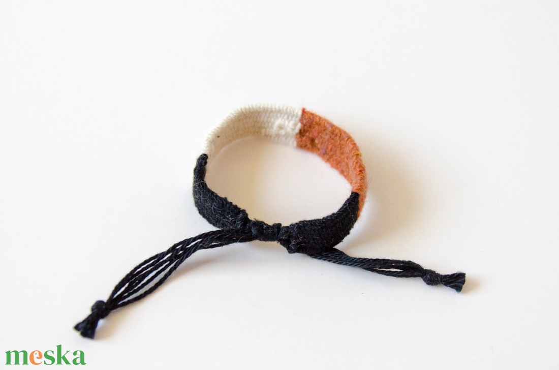 Szövött karkötő - ékszer - karkötő - fonott karkötő - Meska.hu Szövött karkötő - ékszer - karkötő - fonott karkötő - Meska.hu