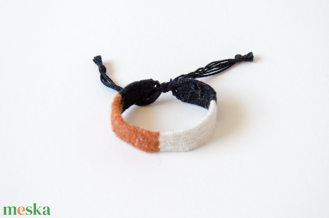 Szövött karkötő - ékszer - karkötő - fonott karkötő - Meska.hu Szövött karkötő - ékszer - karkötő - fonott karkötő - Meska.hu