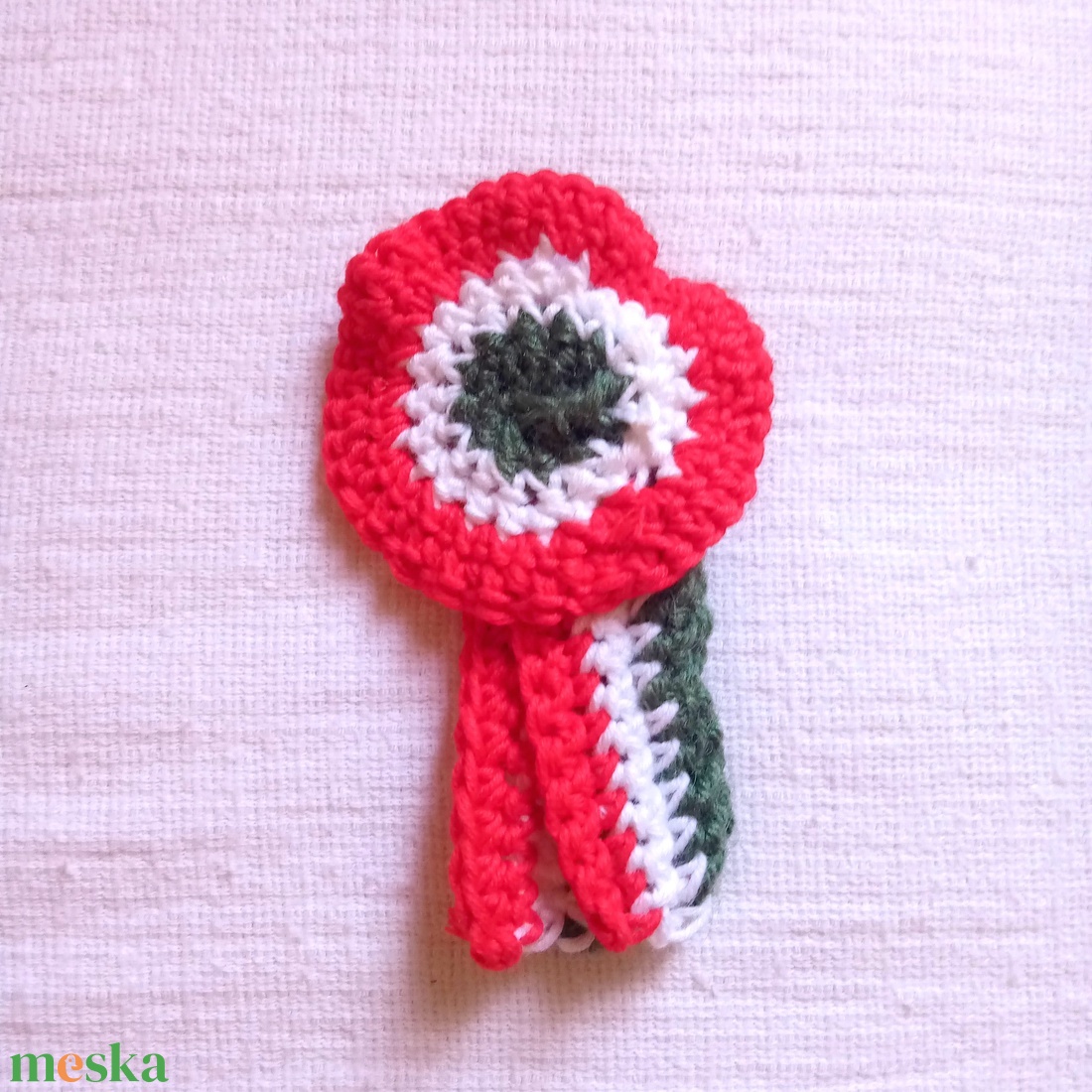 horgolt kokárda - ékszer - kitűző és bross - Meska.hu horgolt kokárda - ékszer - kitűző és bross - Meska.hu