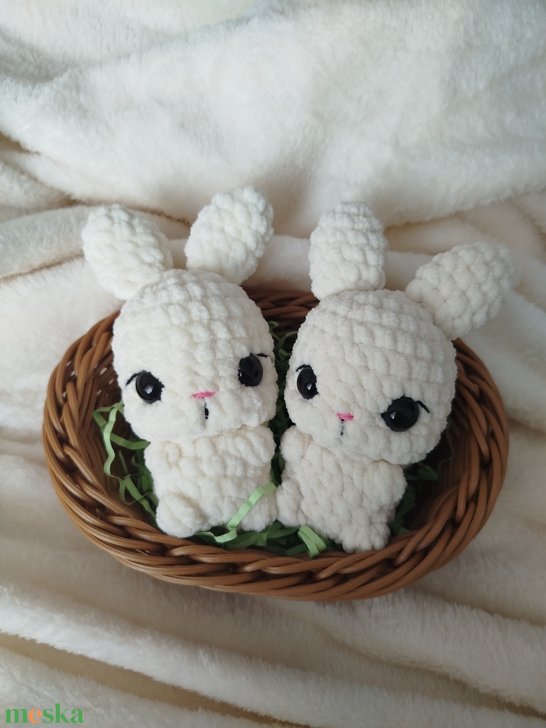 Horgolt mini nyuszi - játék & sport - plüssállat & játékfigura - nyuszi - Meska.hu