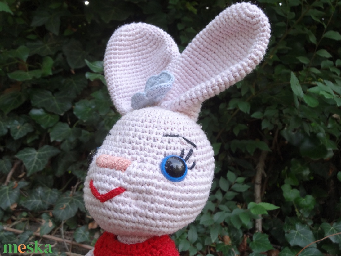 Antropomorf nyuszis mesefigura - játék & sport - plüssállat & játékfigura - nyuszi - Meska.hu