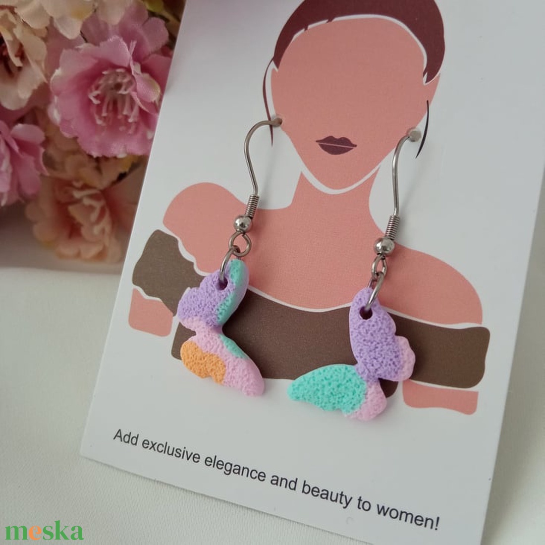 Pasztell pillangós fülbevaló - ékszer - fülbevaló - lógó csepp fülbevaló - Meska.hu