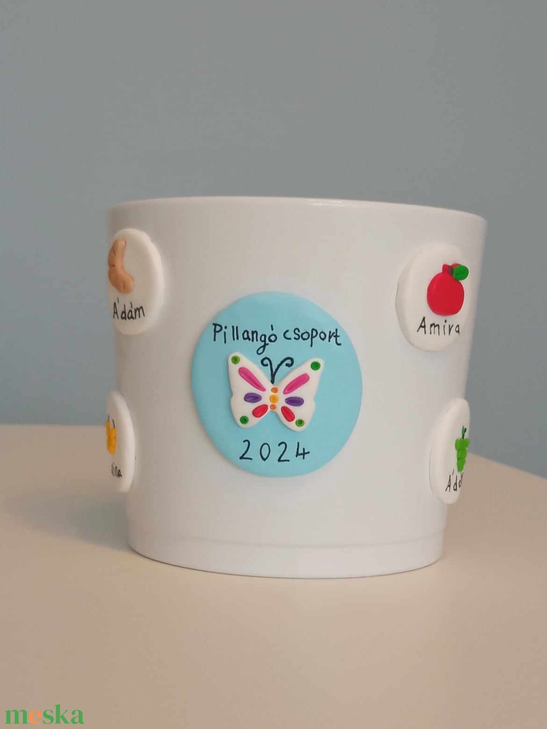 Ovis és bölcsis ballagási kaspó kisgyermeknevelőknek (bölcsis néniknek), dajkáknak, óvó néniknek, technikai dolgozóknak - otthon & életmód - dekoráció - virágdísz és tartó - cserép & kaspó - Meska.hu